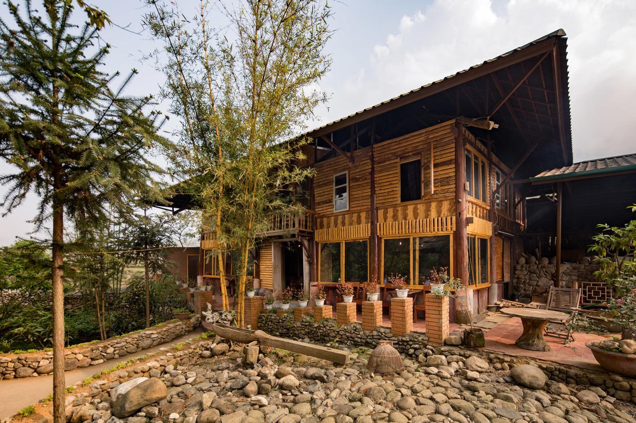 Tavan Riverside Ecolodge ซาปา ภายนอก รูปภาพ