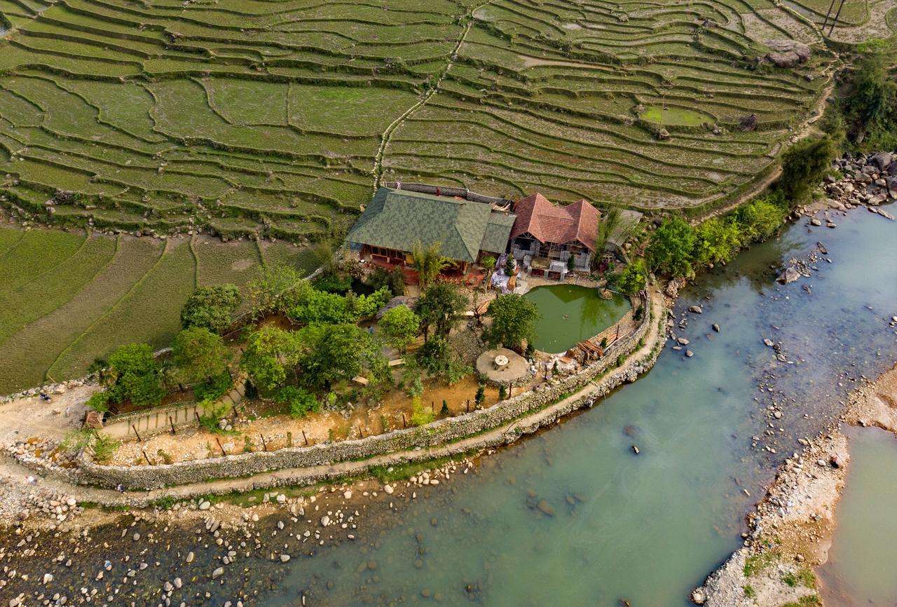 Tavan Riverside Ecolodge ซาปา ภายนอก รูปภาพ