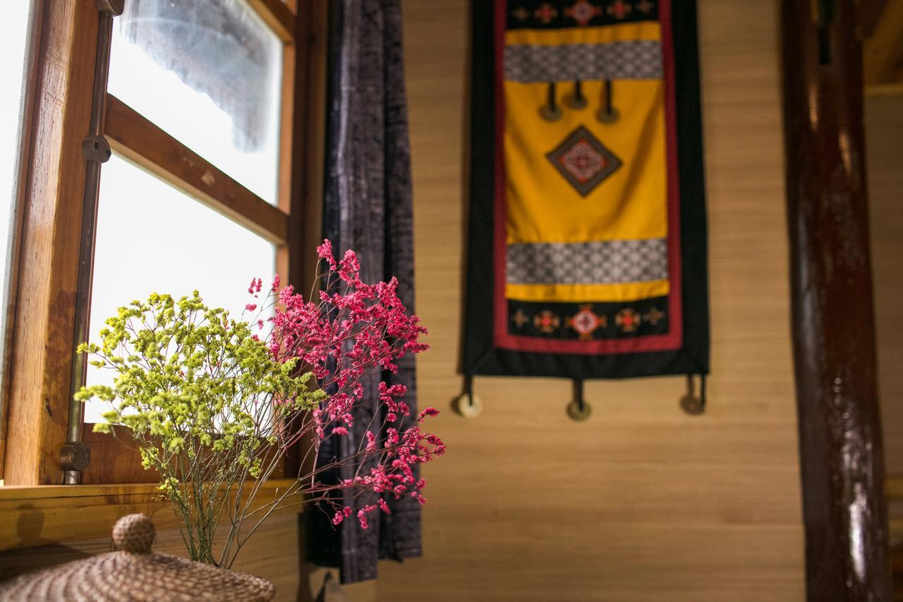 Tavan Riverside Ecolodge ซาปา ภายนอก รูปภาพ